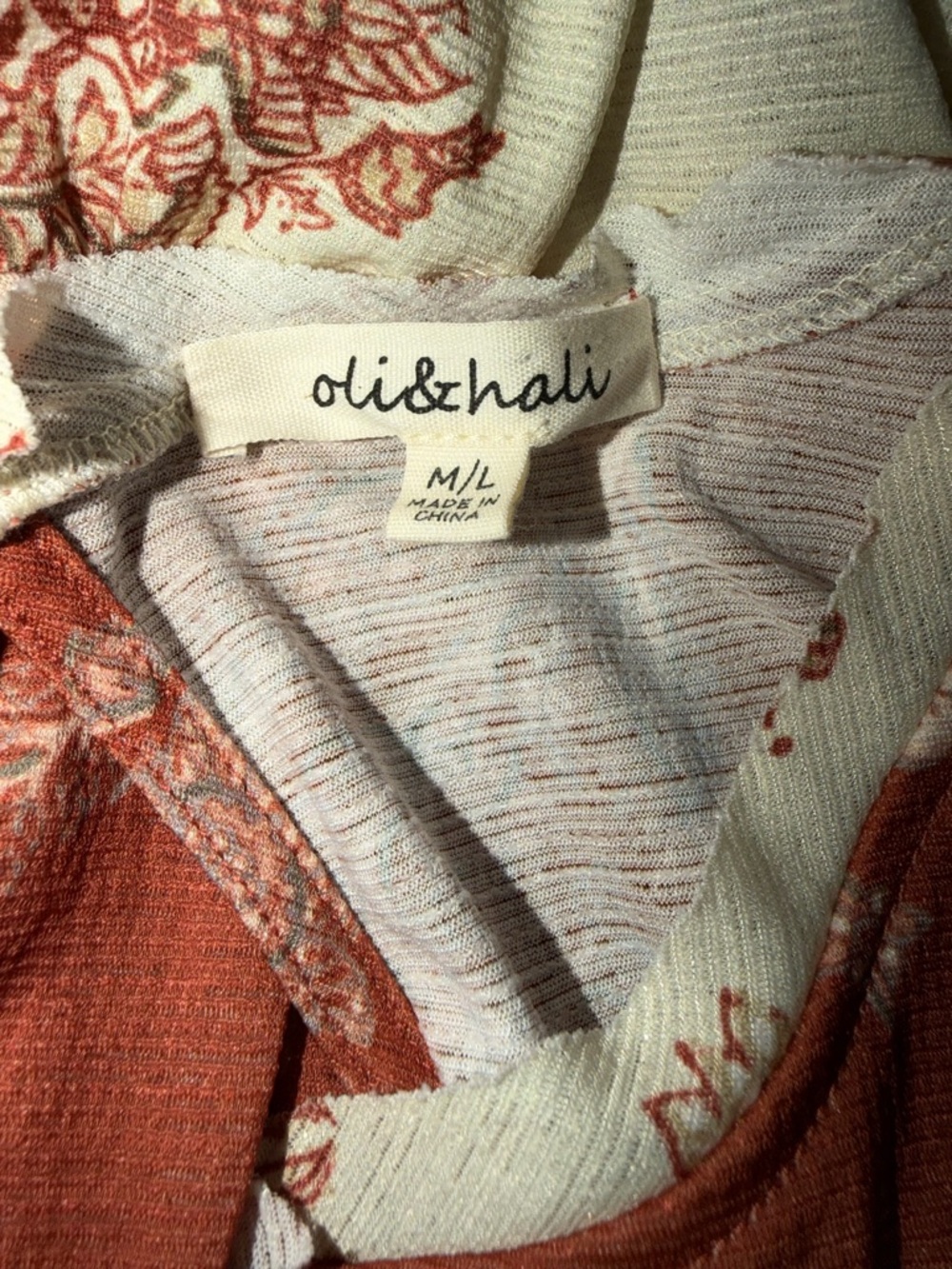 Oli & Hali Rust and Cream Floral Tiered Peasant Top - Picture 4 of 6